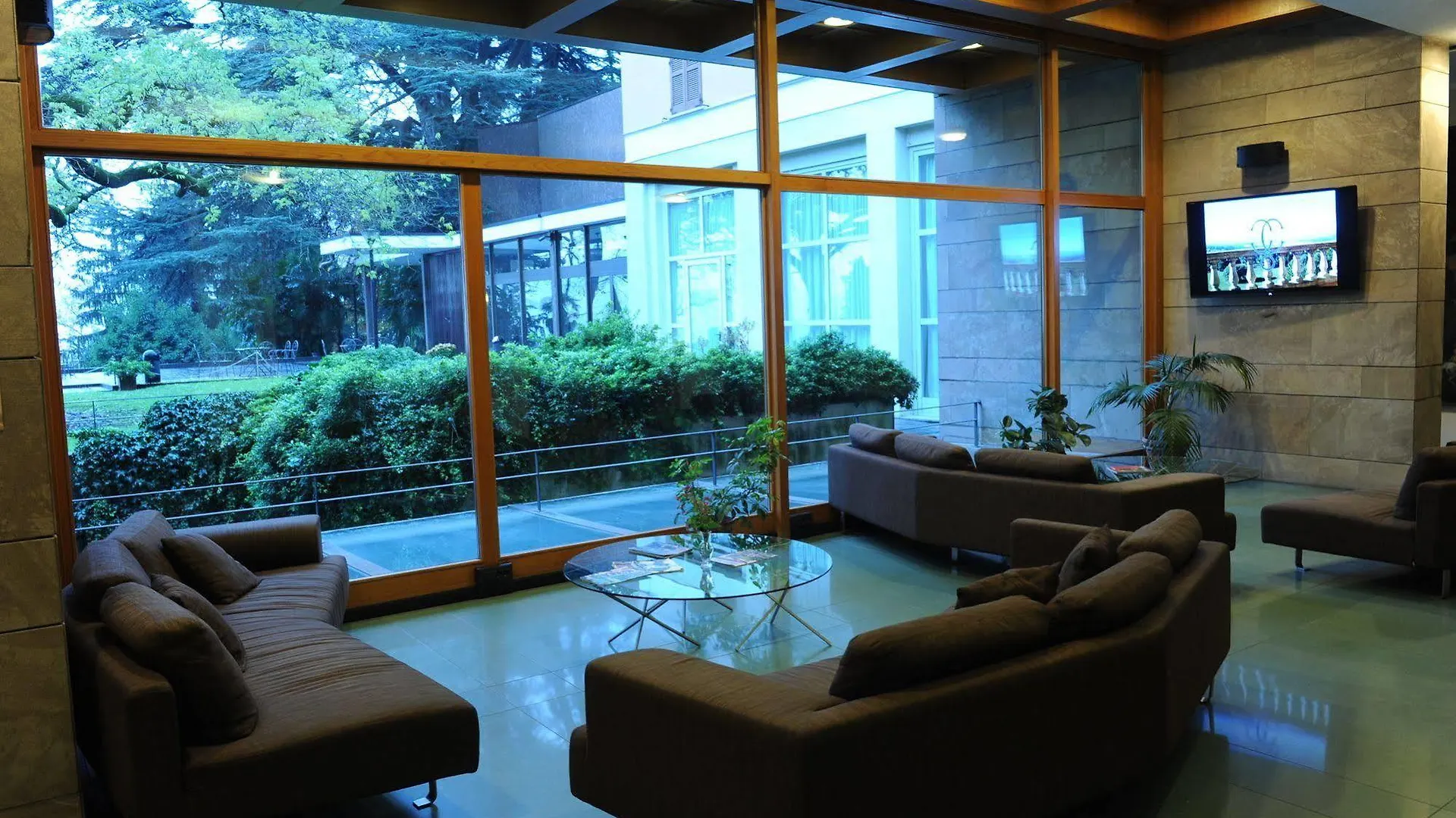 Villa Cagnola Schianno 3*,